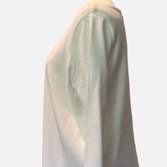 0127 - Dana Buckman White Sweater with Cutout front Size 1X New - Picture 2 of 5